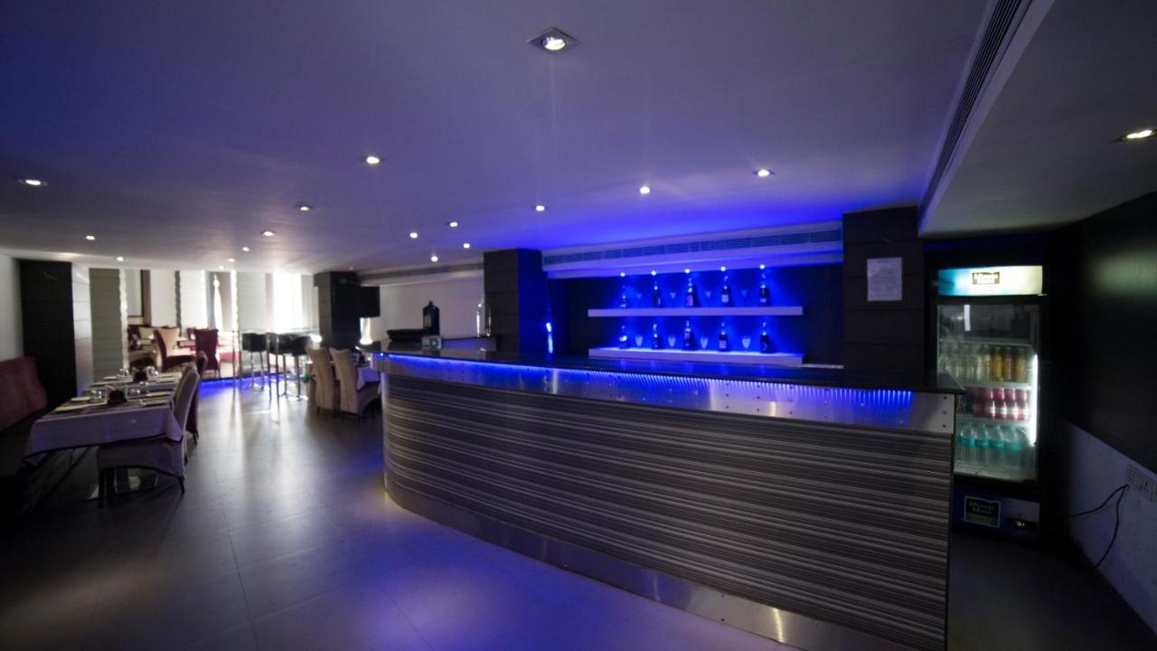 Hotel Abode By Shree Venkateshwara ไฮเดอราบัด ภายนอก รูปภาพ