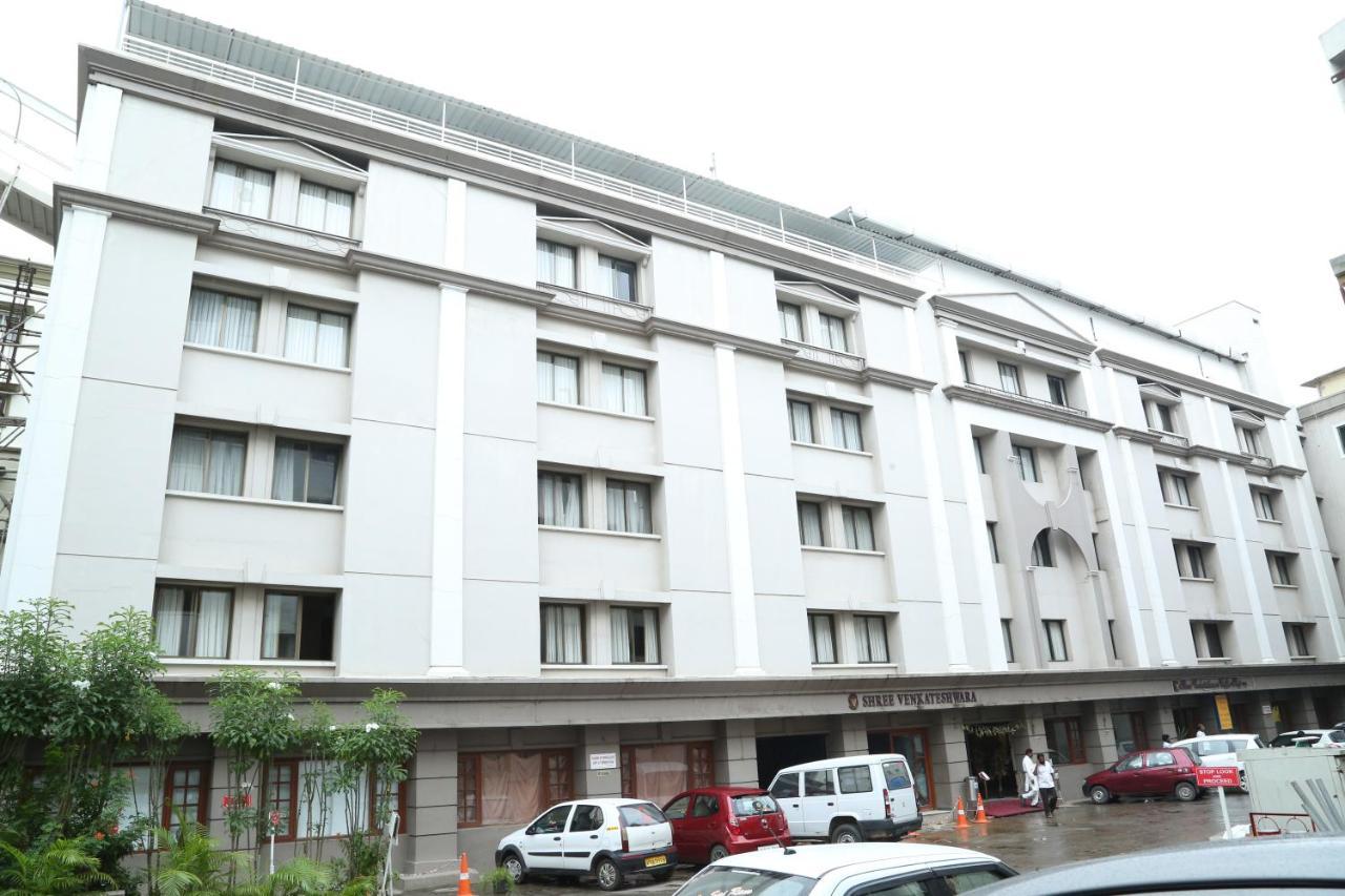Hotel Abode By Shree Venkateshwara ไฮเดอราบัด ภายนอก รูปภาพ